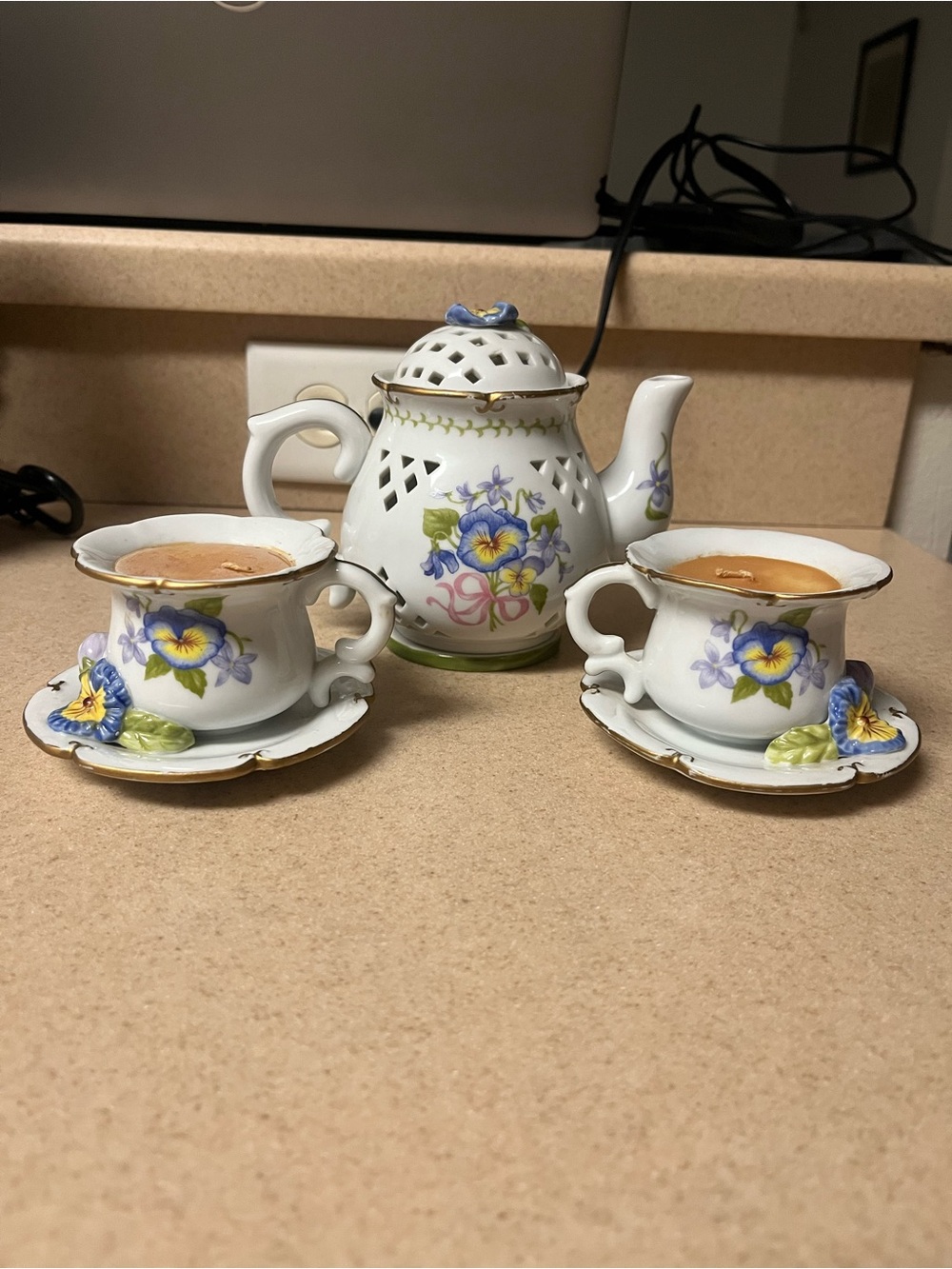 vintage Avon Tea Time Candle Collection  Luminous Treasures - Tea Cup & Pot 2003